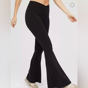 aerie real me high waisted crossover super flare leggings